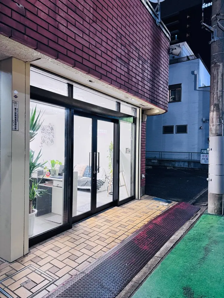 DolaNailの内観・外観1