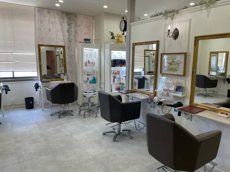 Factory5【ファクトリーファイブ】の内観・外観2