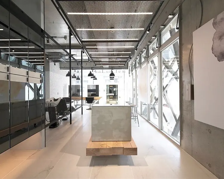 baLon.femの内観・外観1