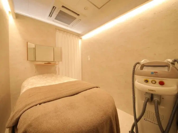 𝐋𝐮𝐦𝐢𝐞̀𝐫𝐞 -ﾙﾐｴｰﾙ-の内観・外観3