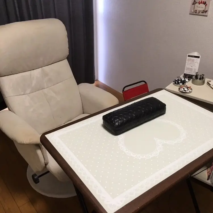 RAN nail 〜ランネイル〜の内観・外観1