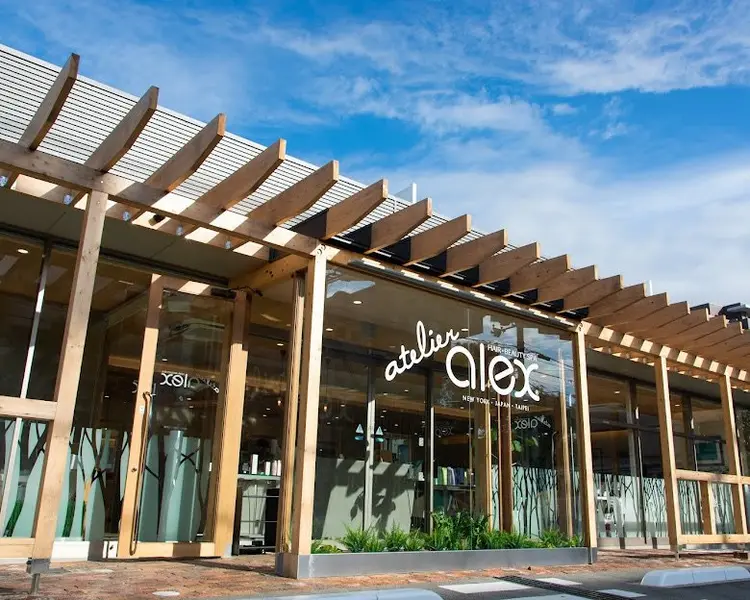 アトリエアレックスの内観・外観2