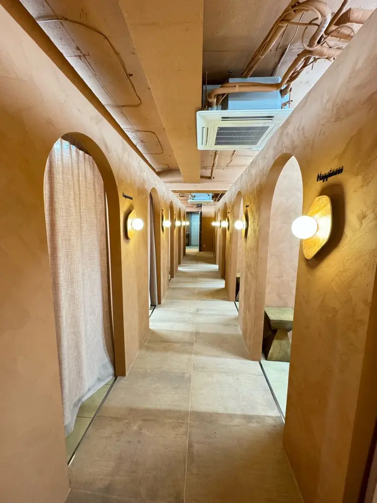 GO TODAY 横浜Cotta店の内観・外観2