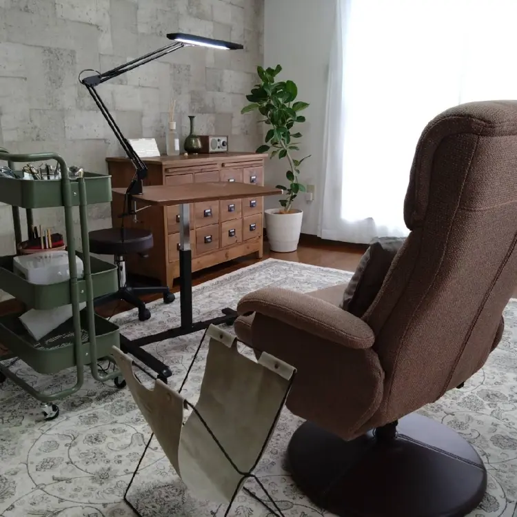 ネイルネイル田宮店の内観・外観2