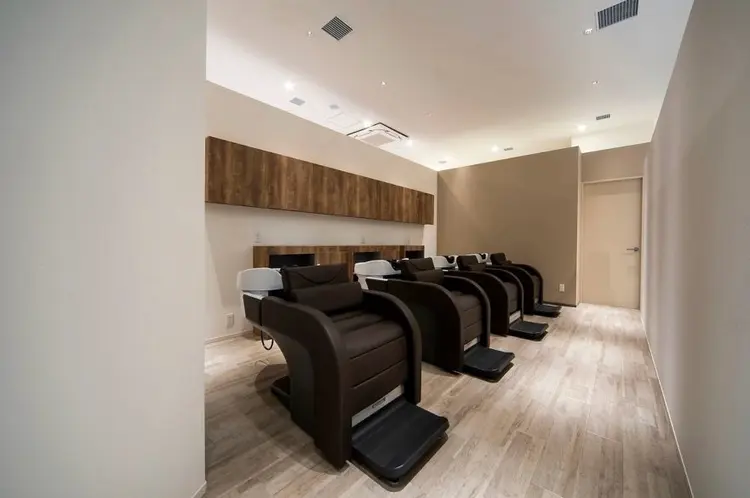 spin hair socola塚口店の内観・外観3