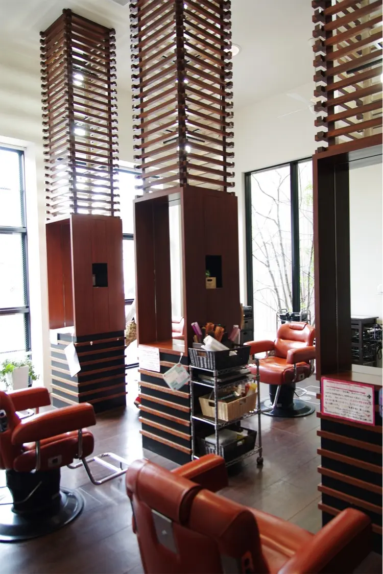 NAPhairの内観・外観2