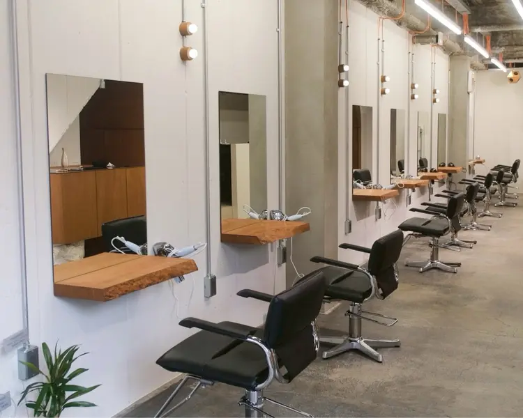 tuna ROKKAKU St.の内観・外観1