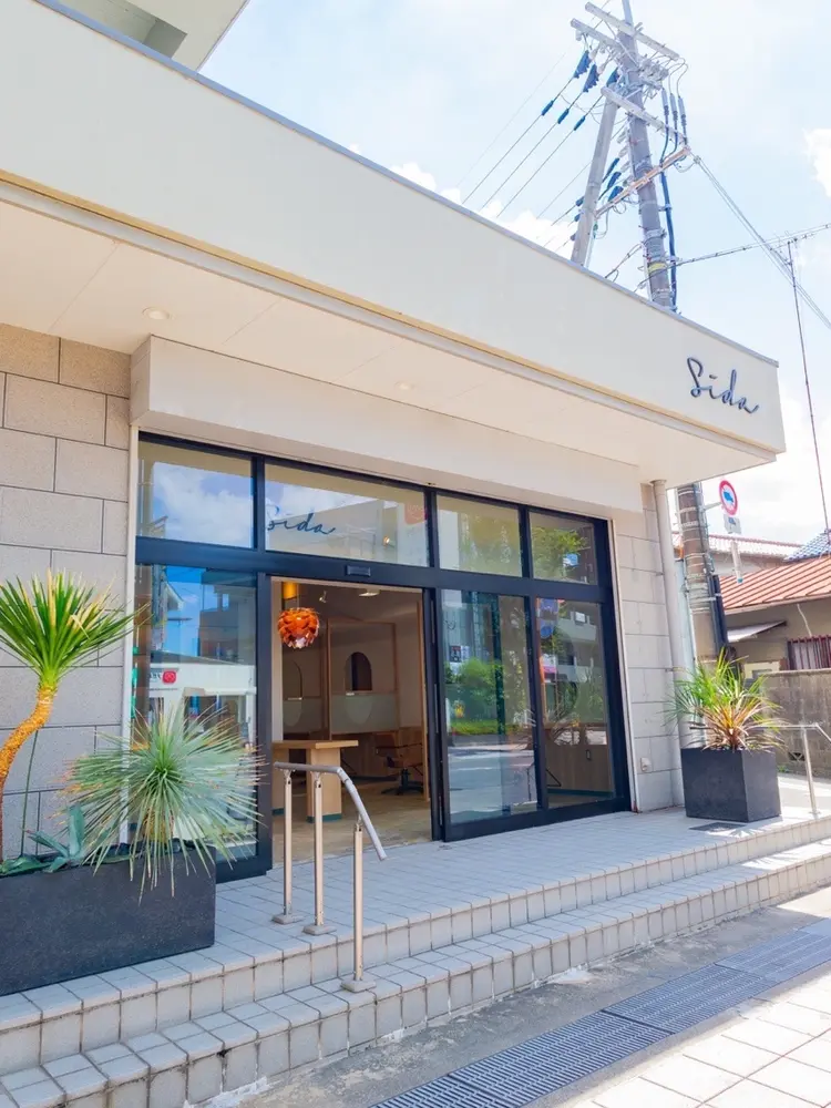 sida MINOHの内観・外観1