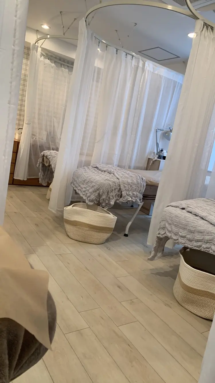 Becky Lashの内観・外観1