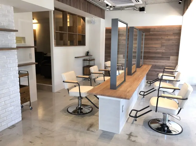 Hair Design Lunettaの内観・外観2