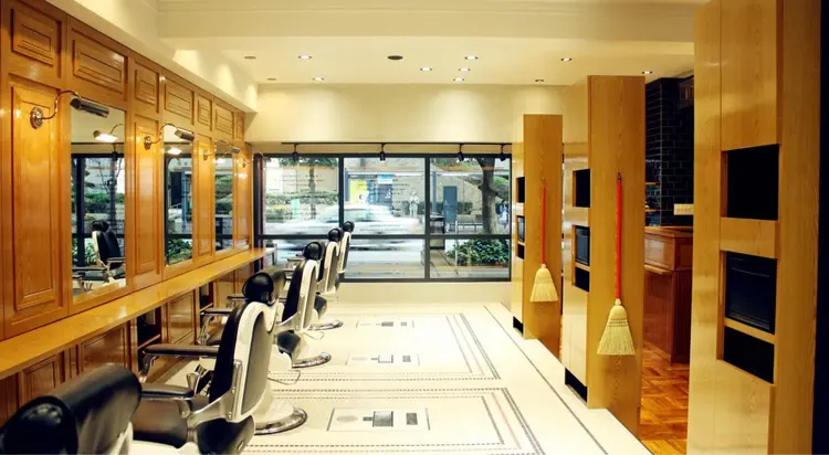 shift赤坂店の内観・外観1