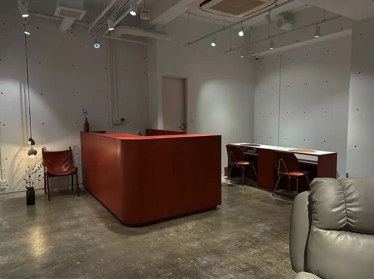 RITZ薬院店 まつげパーマ/マツエク/ネイル/眉毛【リッツ】の内観・外観2