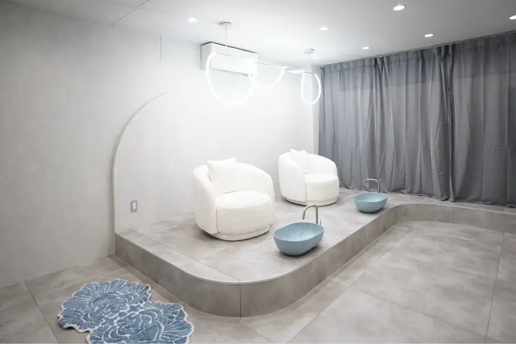 nail&eye Junoの内観・外観2