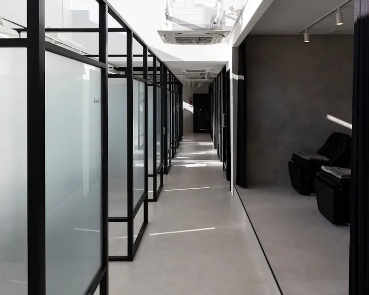 SALOWIN　原宿IL Salice 2Fの内観・外観1