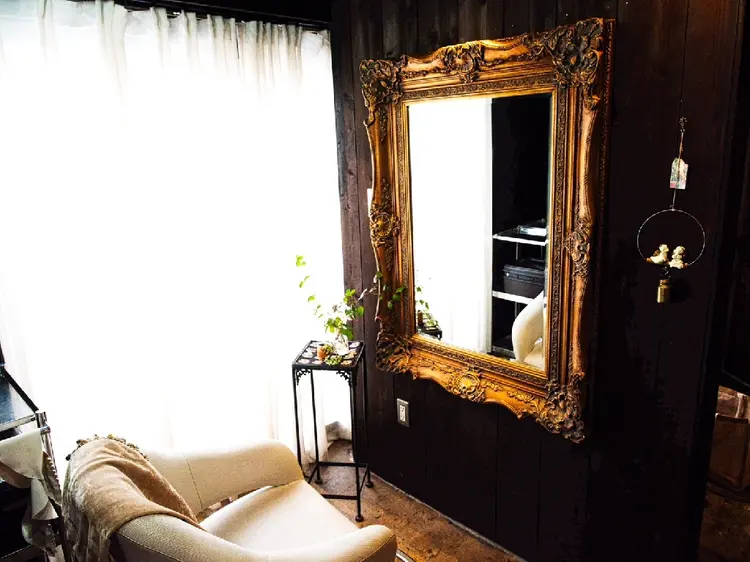 Armoireの内観・外観1