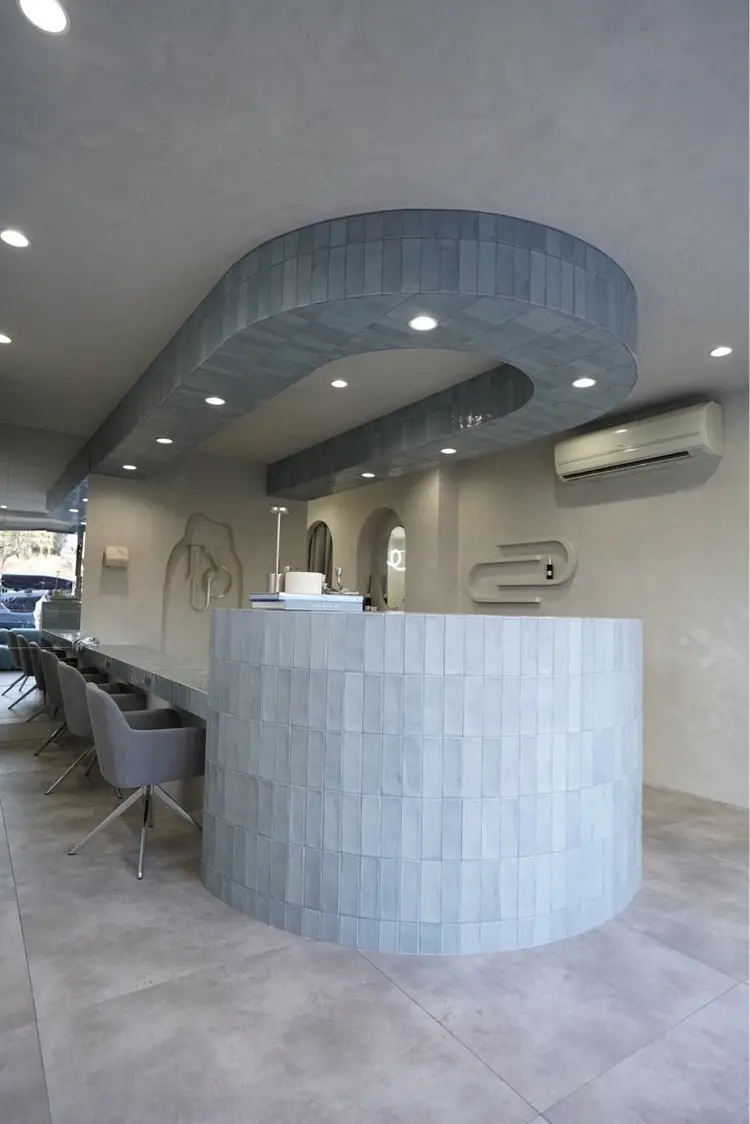 nail&eye Junoの内観・外観1