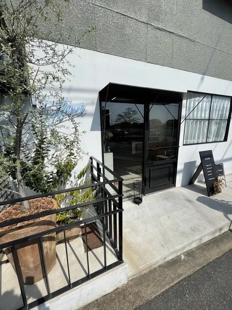 FLANER:の内観・外観2