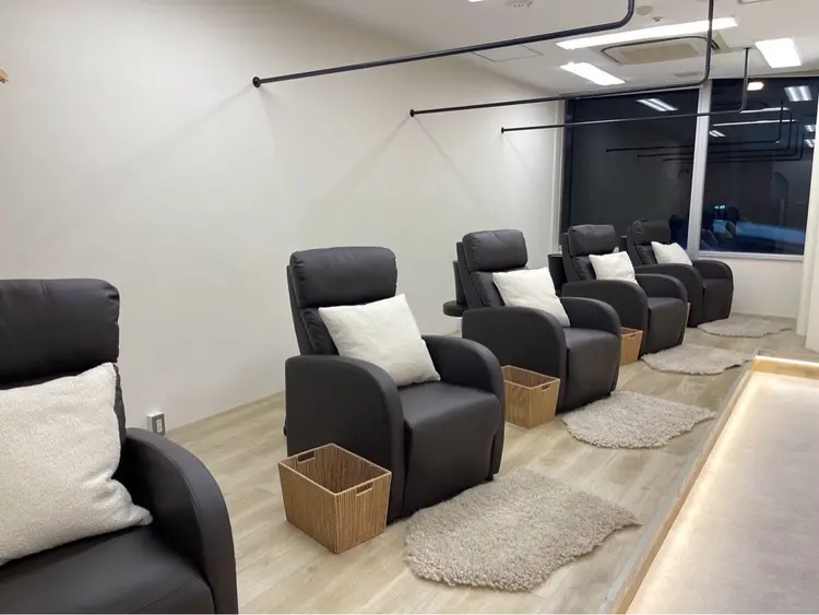 Le'afirst 大阪梅田の内観・外観1