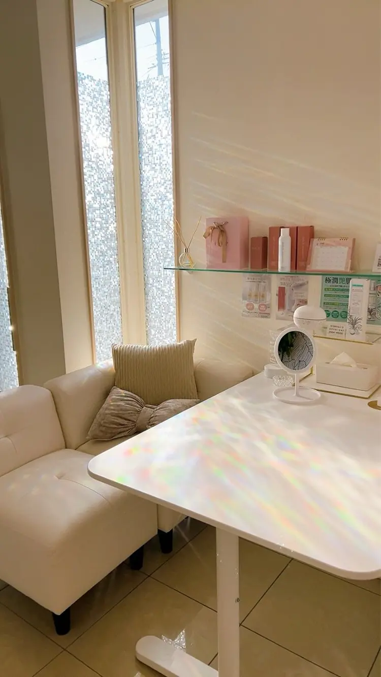 美肌育成専門サロンラクシュミーの内観・外観2