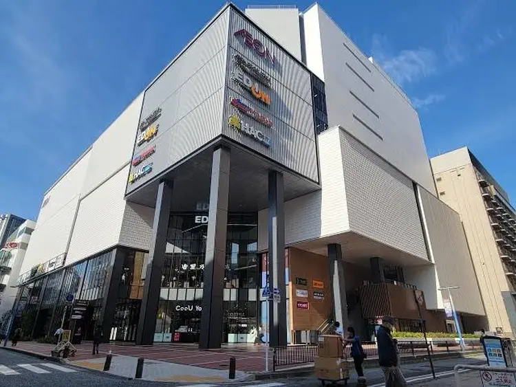 FRANK'S BARBER LIBERALDの内観・外観1