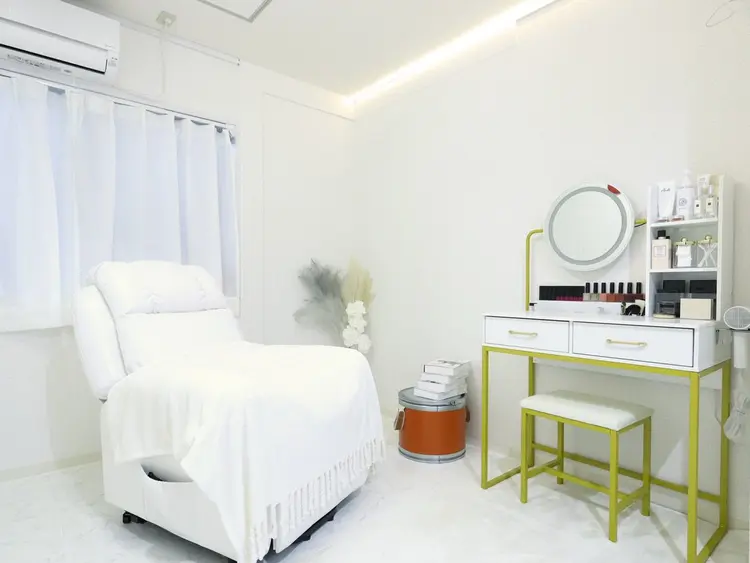 REINE BEAUTY  SALONの内観・外観1