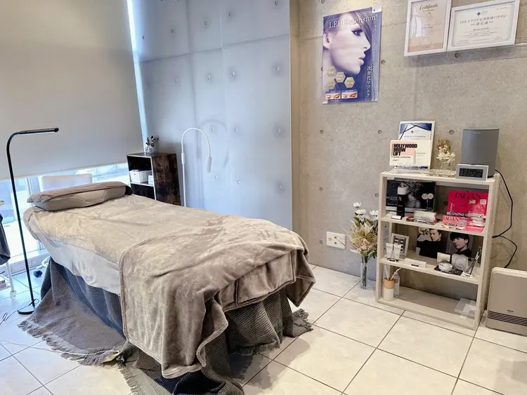 Monto   eyelashの内観・外観1