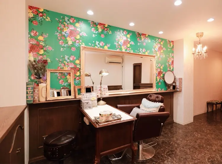 éclatの内観・外観1