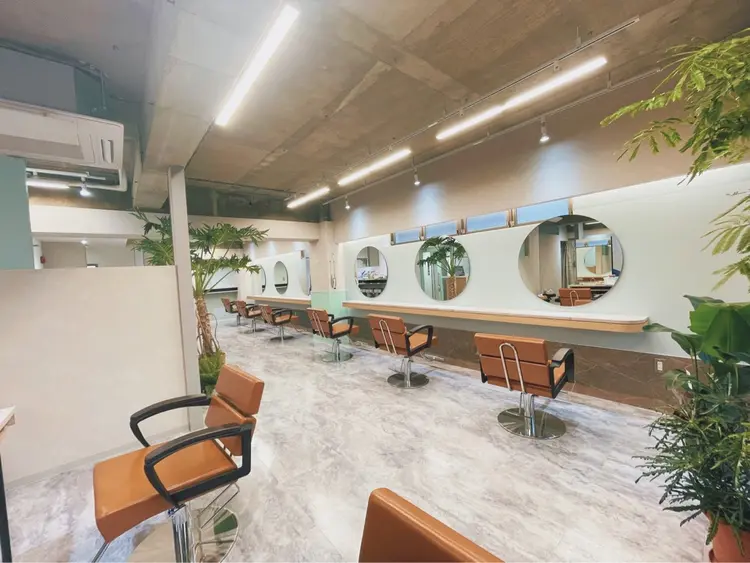 Peypの内観・外観1