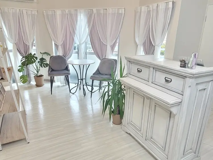 ネイルサロンMe19の内観・外観1