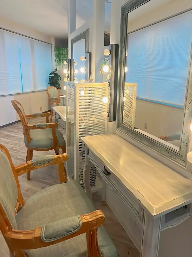 POLA梅田太融寺店の内観・外観2