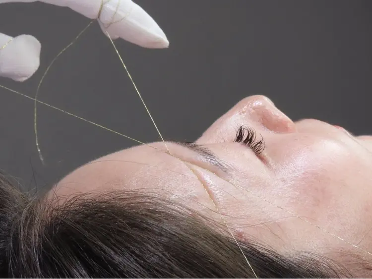 ハーブピーリング/韓国肌管理/フェイシャル/毛穴洗浄/眉毛/顔脱毛【糸脱毛専門】revの内観・外観1