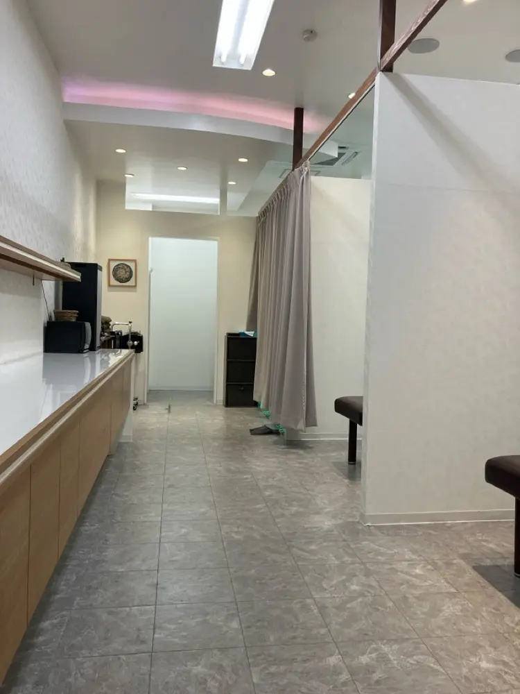 整体の狸堂(薬師堂接骨院内)の内観・外観3