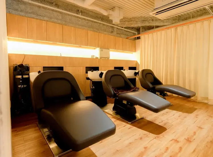 Little LuLu梅田店の内観・外観2