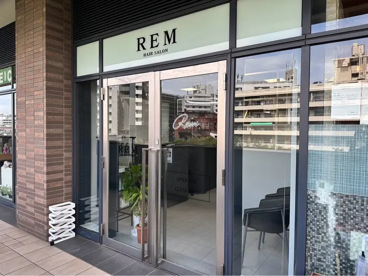 REM  中目黒アトラスタワー店の内観・外観3