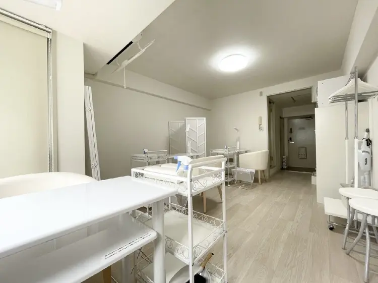 ネイル空間の内観・外観2