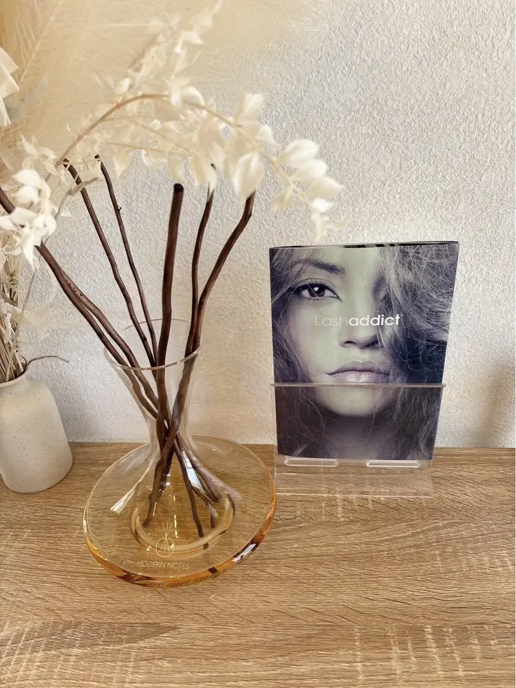 MU-TE eyelashsalonの内観・外観2