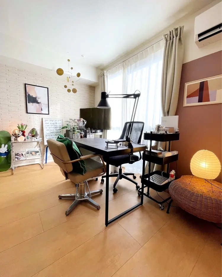 nail salon  Belleの内観・外観1