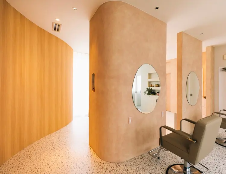 on HAIR SALONの内観・外観2