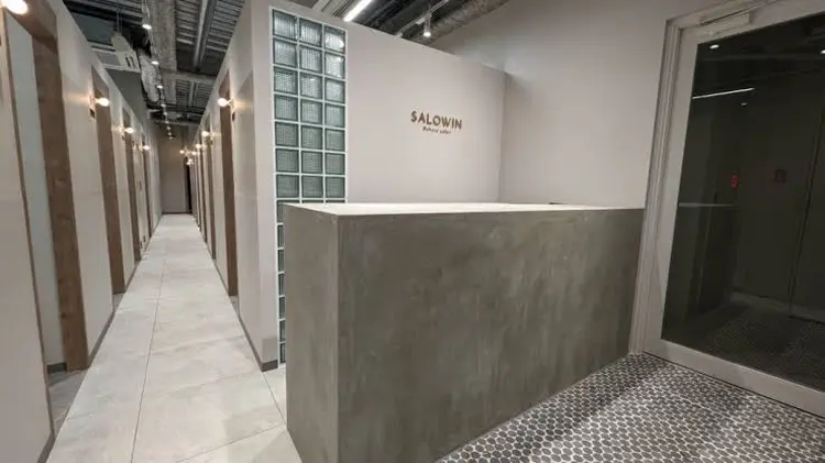 SALOWIN栄3丁目店の内観・外観2
