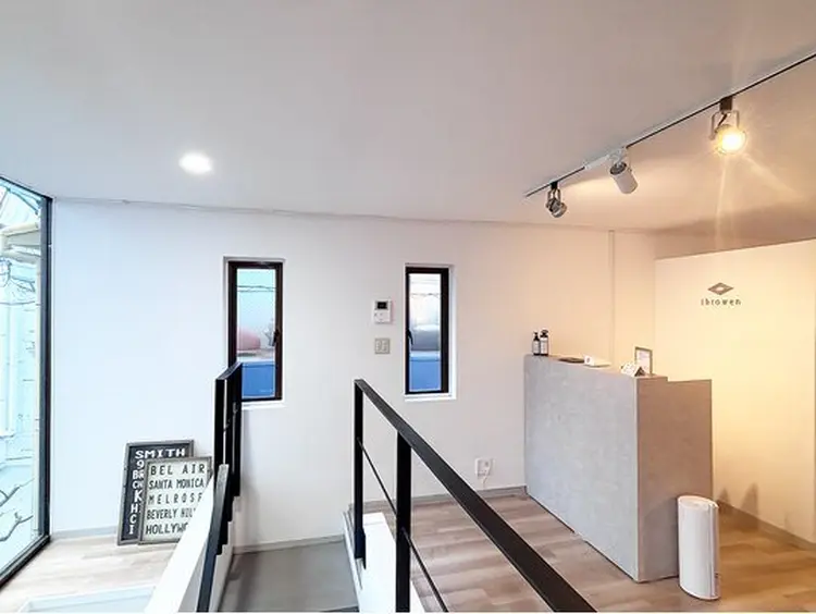 メンズ眉毛サロンibrowenの内観・外観1