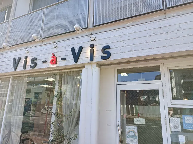 VIS-a-Vis 本蓮沼店の内観・外観1