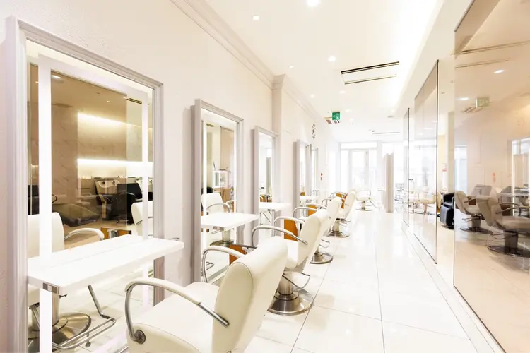 Euphoria 銀座店の内観・外観1