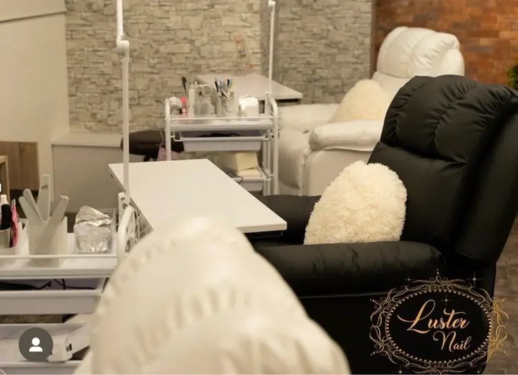 ネイルサロン　Luster nailの内観・外観2