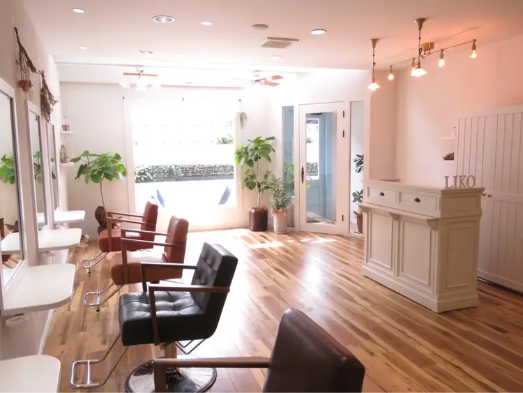 Hivi hair&spaの内観・外観3