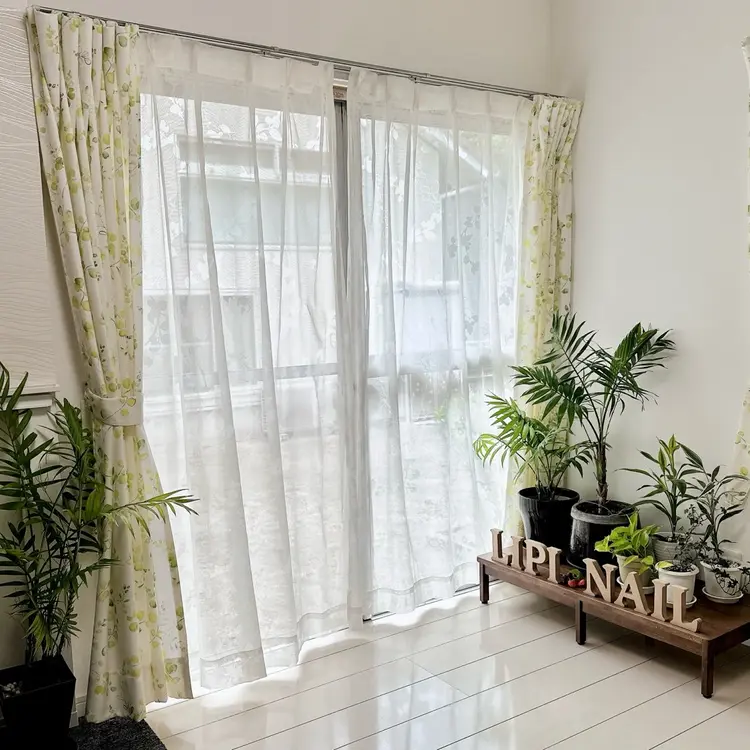 Lipi nailの内観・外観1