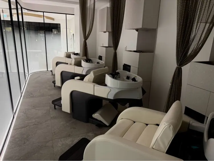 ORO塚口店の内観・外観3