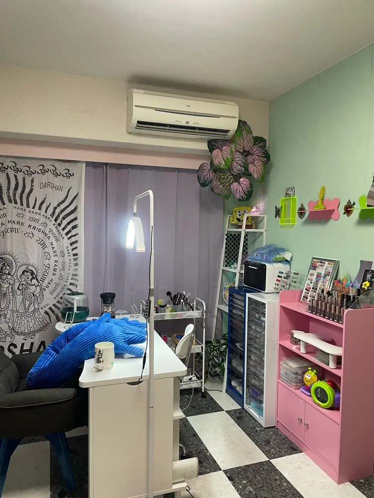 posa nailの内観・外観1