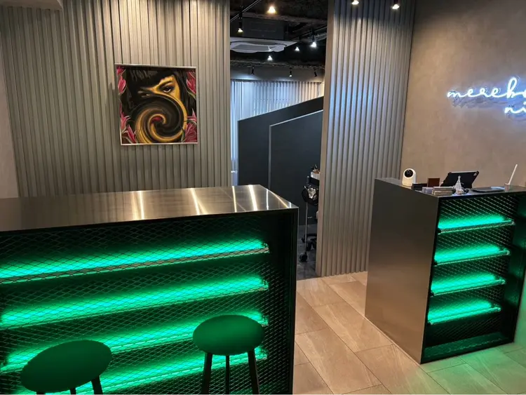 ME.REBO銀座店の内観・外観2