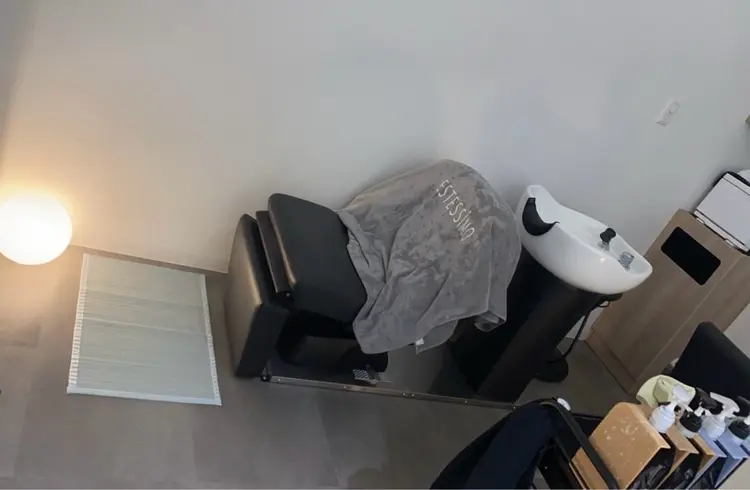 Clinical ウェットヘッドスパSAKURAの内観・外観2