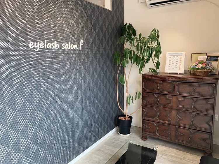 アイラッシュサロンfの内観・外観1